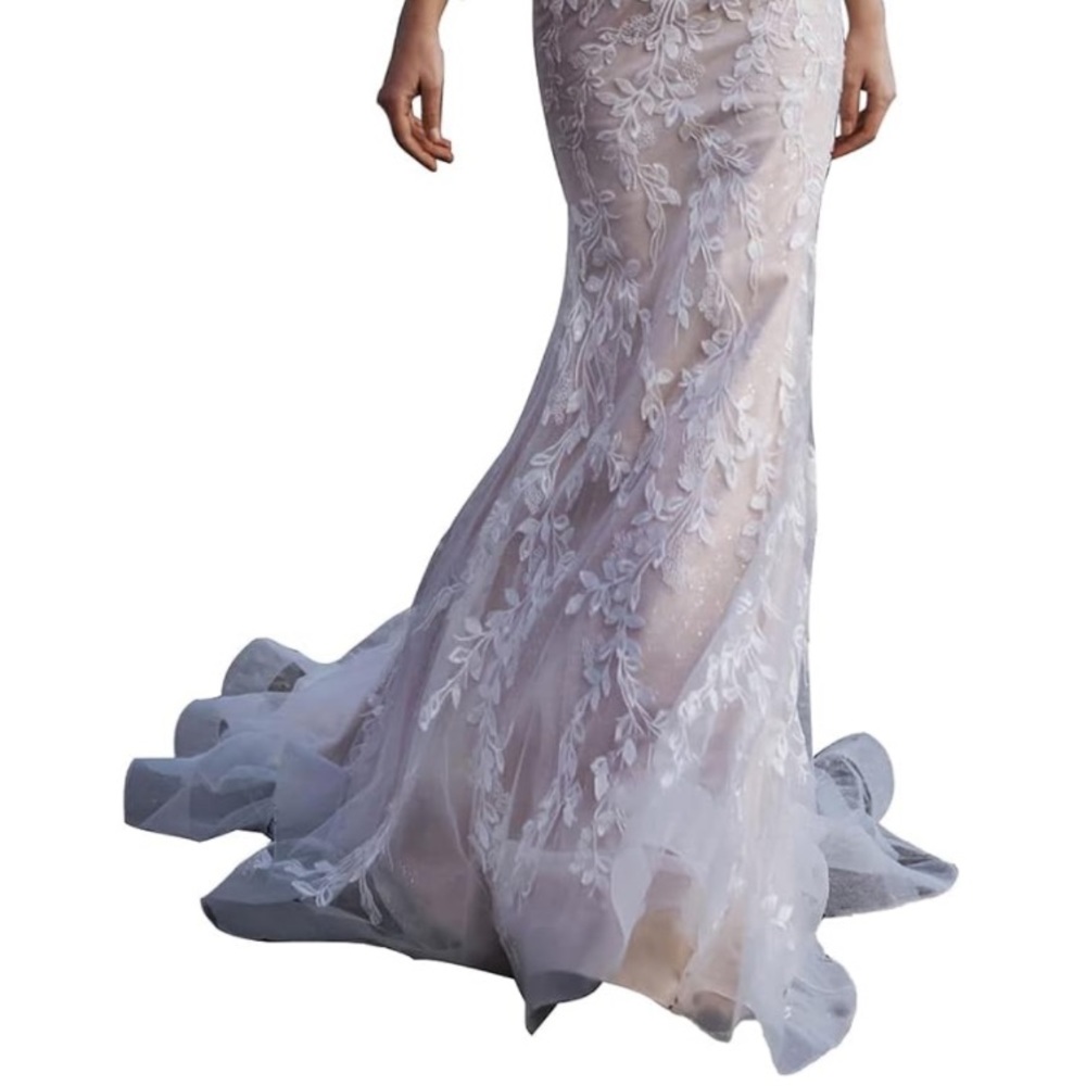WEDDING DRESS - Picture 3 of 9